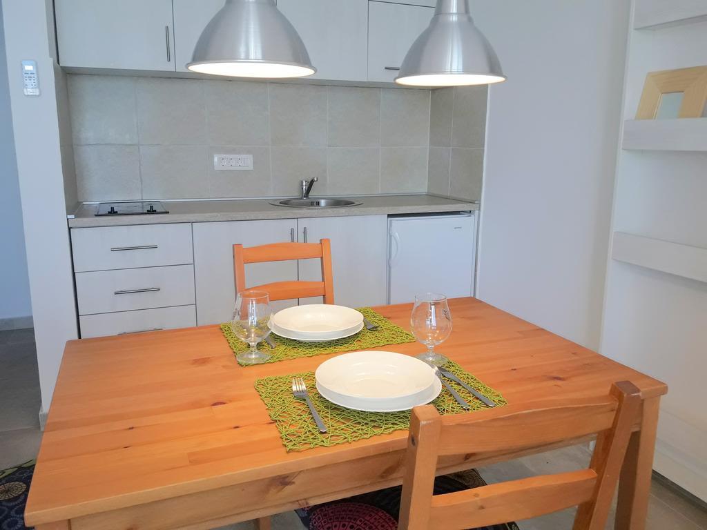 Two Palms Apartment سوتوموري المظهر الخارجي الصورة