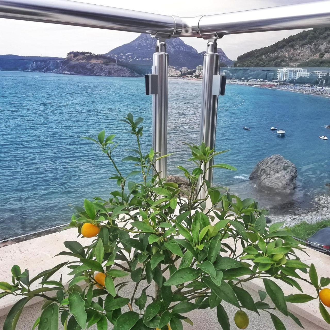 Two Palms Apartment سوتوموري المظهر الخارجي الصورة